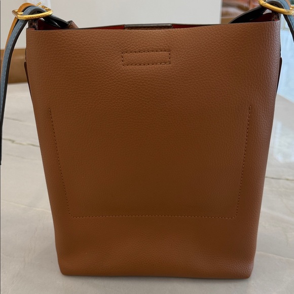 Tory Burch Perry Fine Leather Tote - Picture 7 of 16